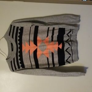 Geometric light sweater